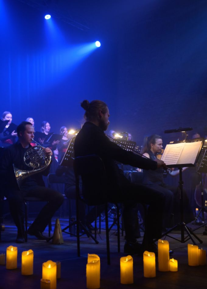 Рождественская музыка из Гарри Поттера: The Hogwarts Christmas Suite